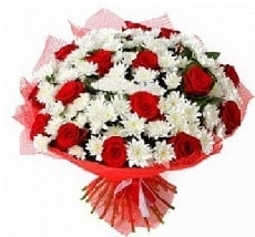 11 adet k�rm�z� g�l ve 1 demet krizantem Ankara �i�ek ma�azas� �i�ek�i adresleri